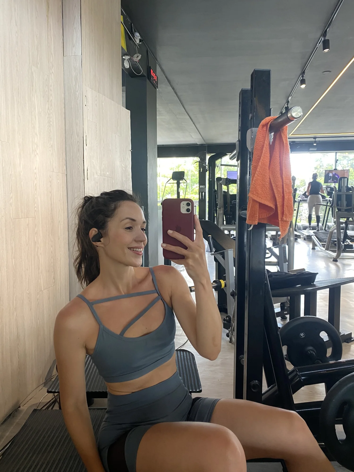Ana Clara em sua rotina de academia
